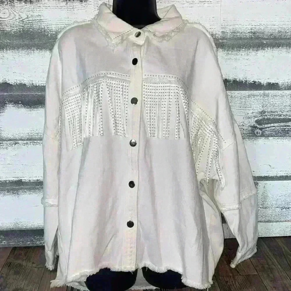 Jackets & Blazers - Women’s white Blue B Collection shirt/jacket XXXL